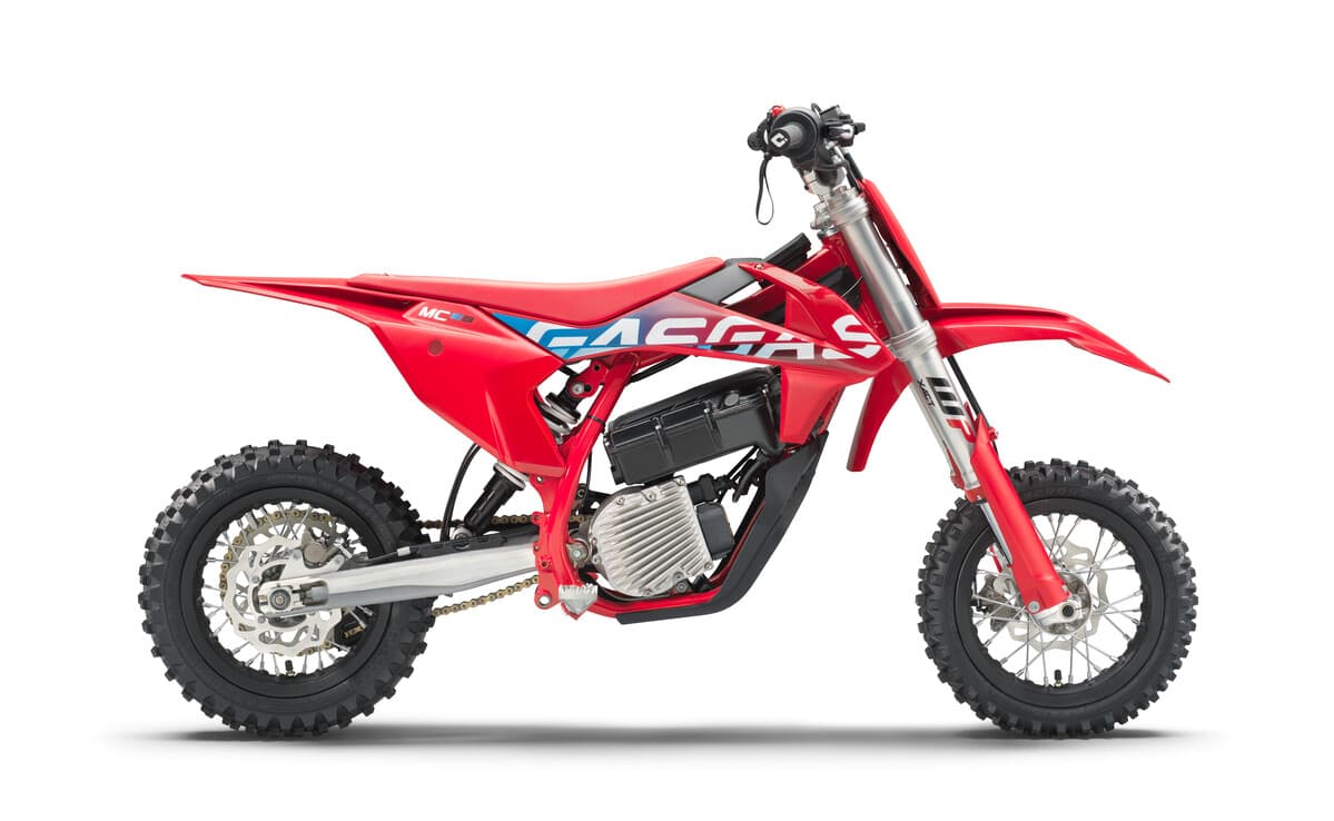 MC-E 3